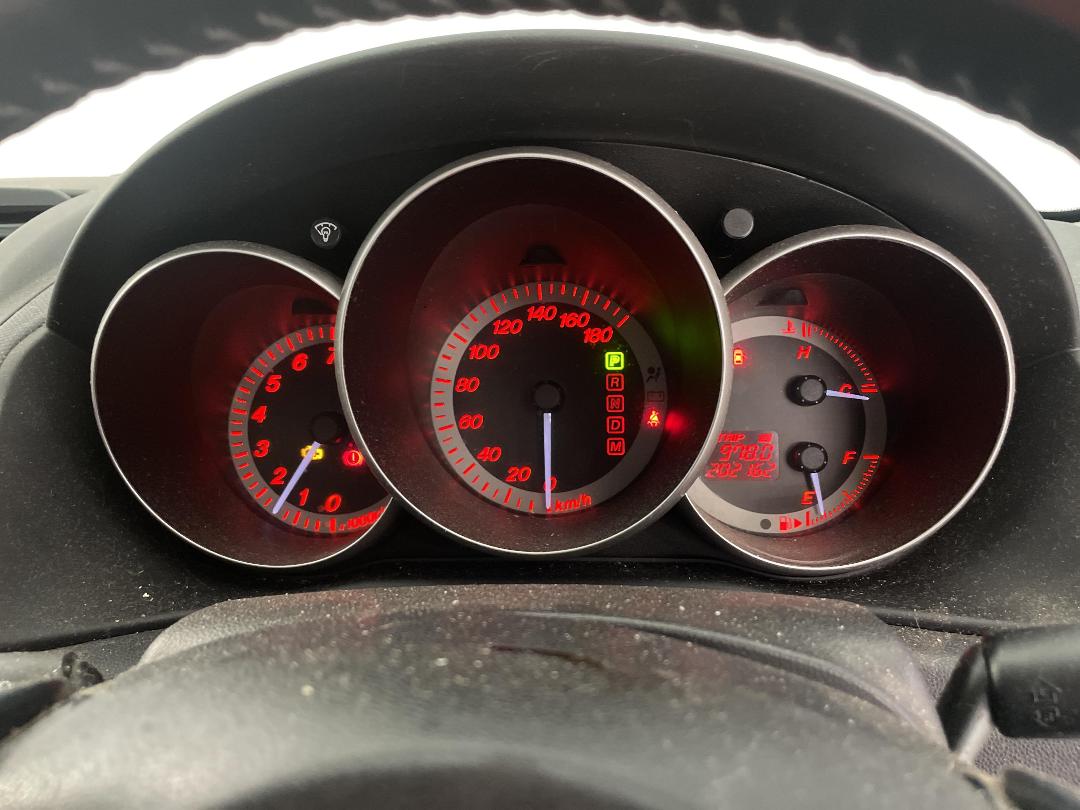 Photo '21' of Mazda Axela