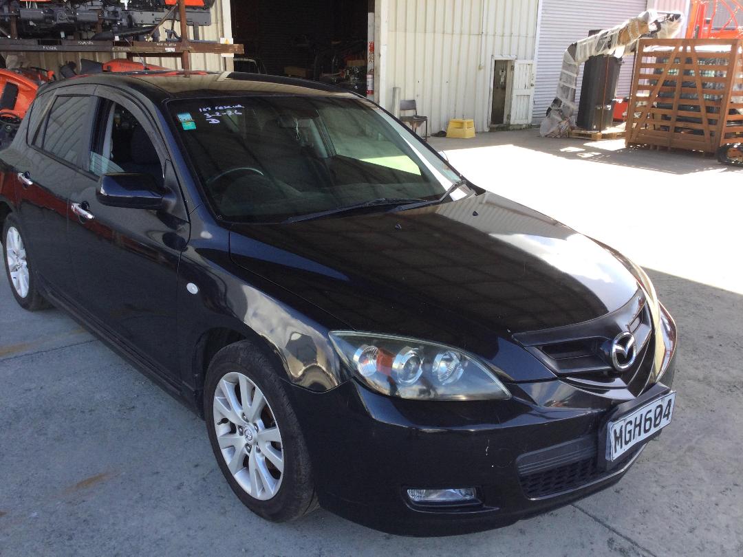 Photo '3' of Mazda Axela Photo '3' of Mazda Axela