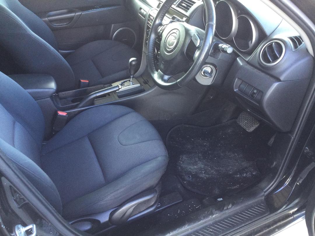 Photo '16' of Mazda Axela Photo '16' of Mazda Axela