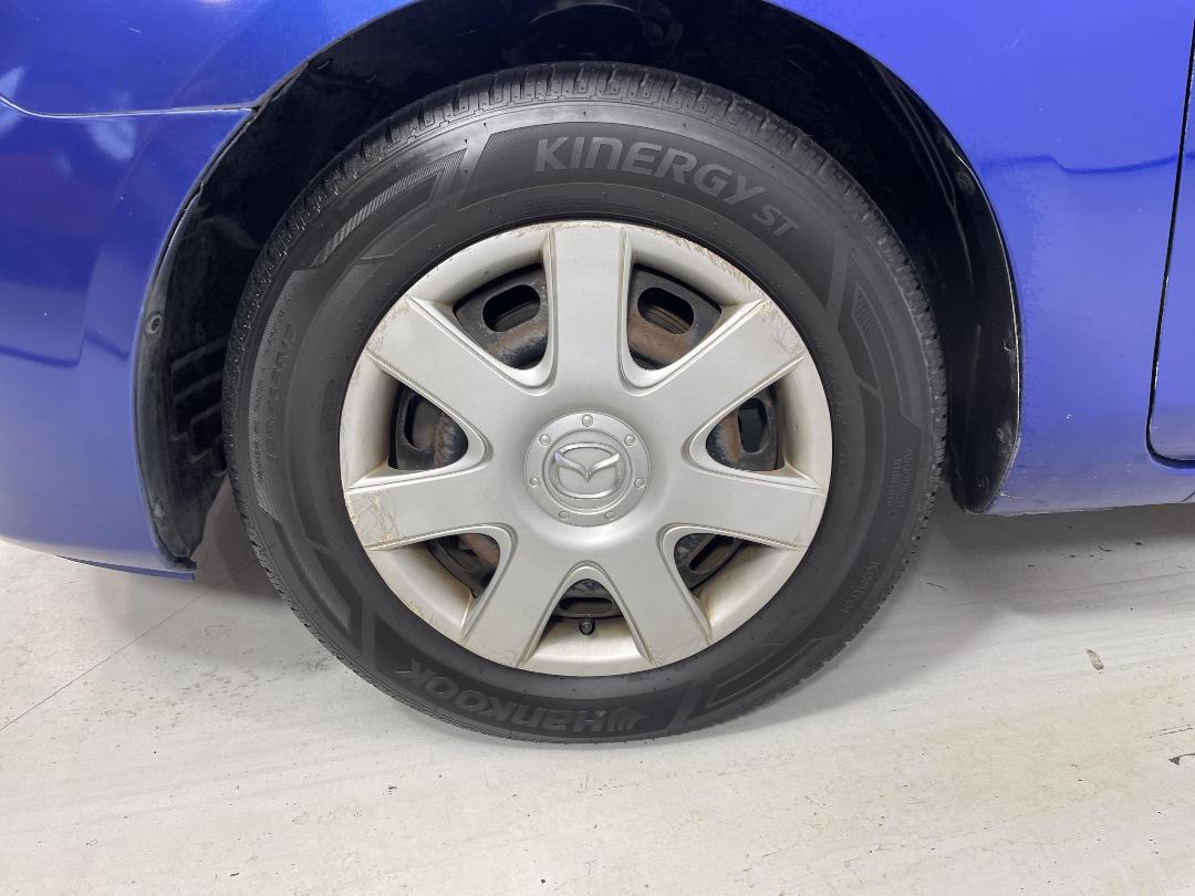 Photo '10' of Mazda Axela Photo '10' of Mazda Axela