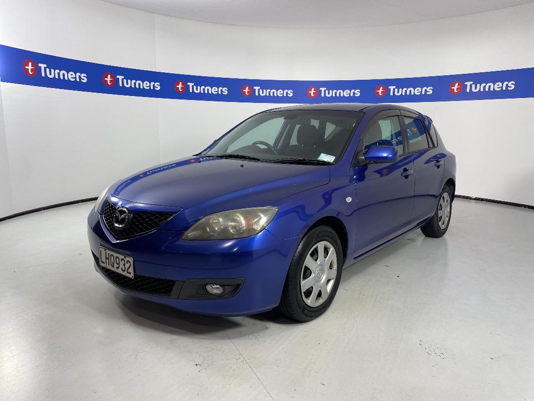 Photo '4' of Mazda Axela Photo '4' of Mazda Axela