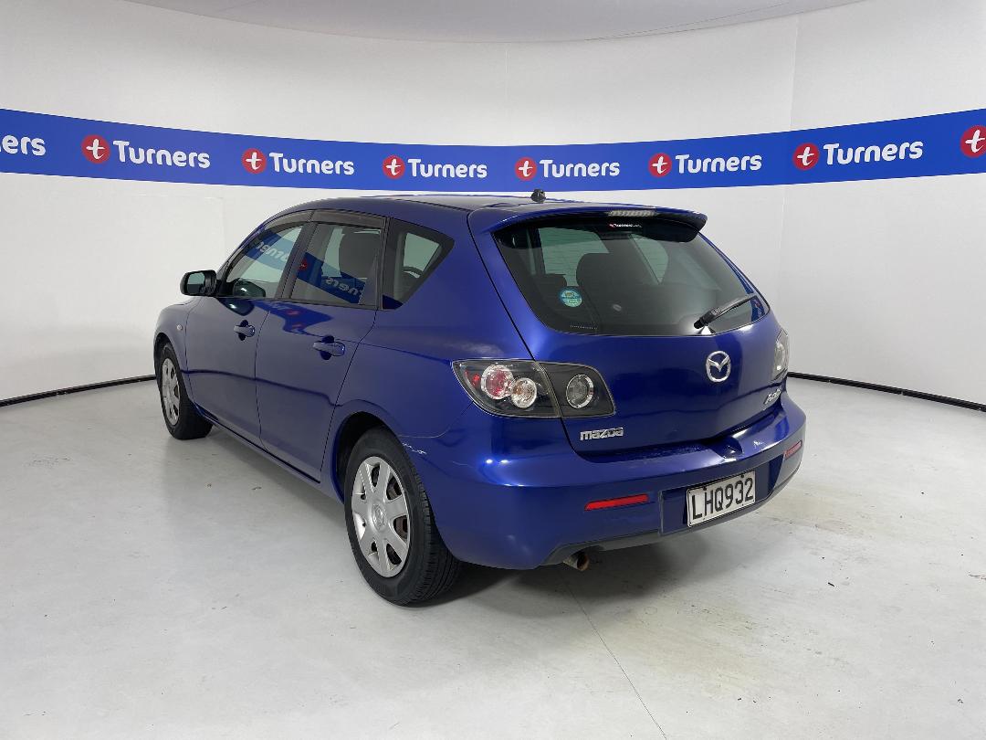 Photo '5' of Mazda Axela Photo '5' of Mazda Axela