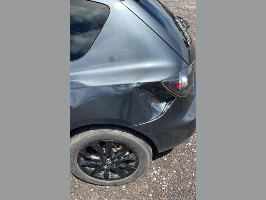 Photo '9' of Mazda Axela