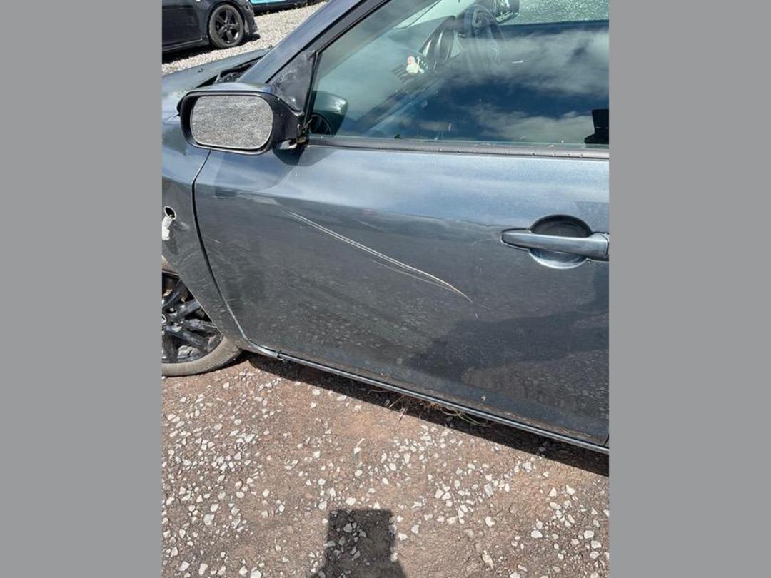 Photo '10' of Mazda Axela