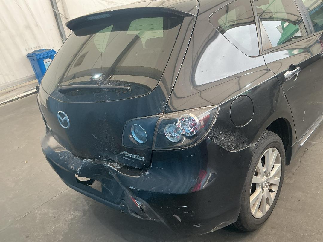 Photo '5' of Mazda Axela