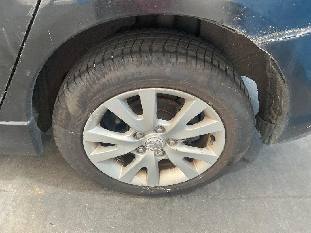 Photo '12' of Mazda Axela