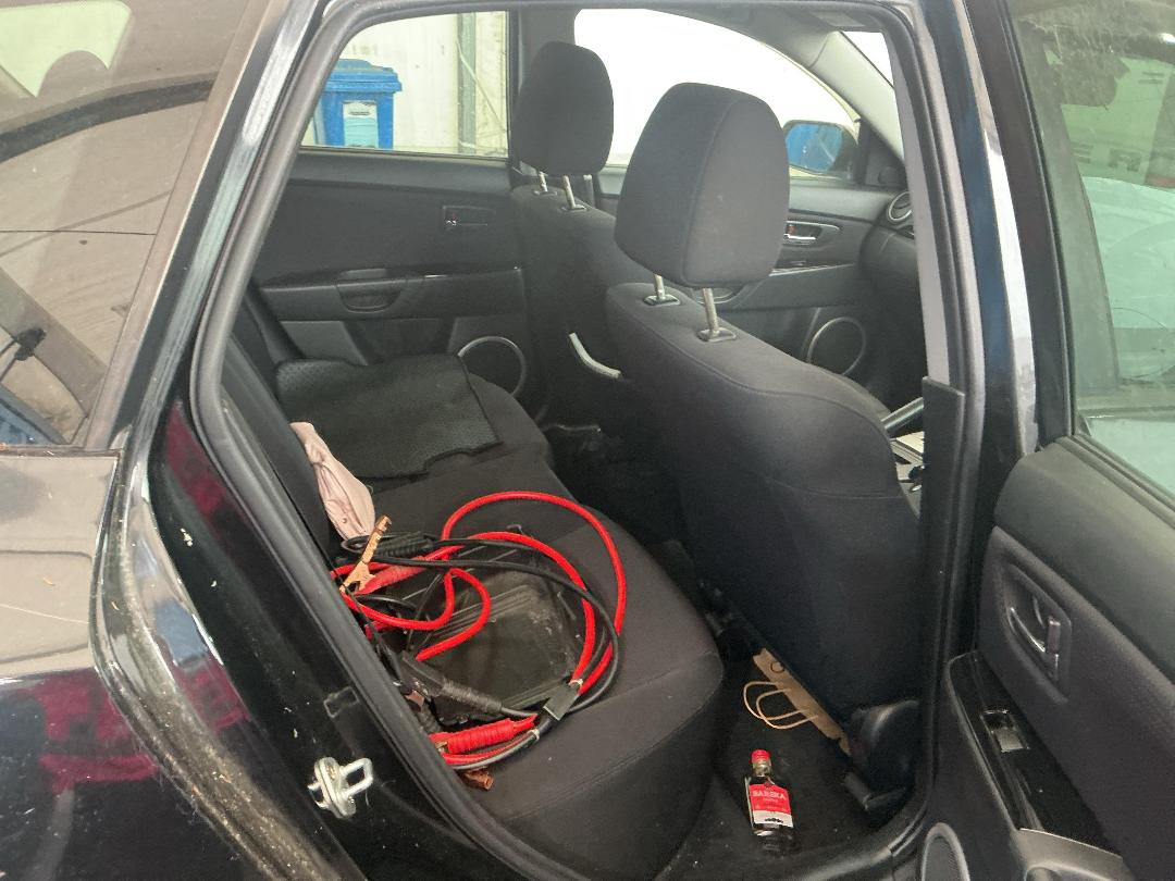 Photo '17' of Mazda Axela