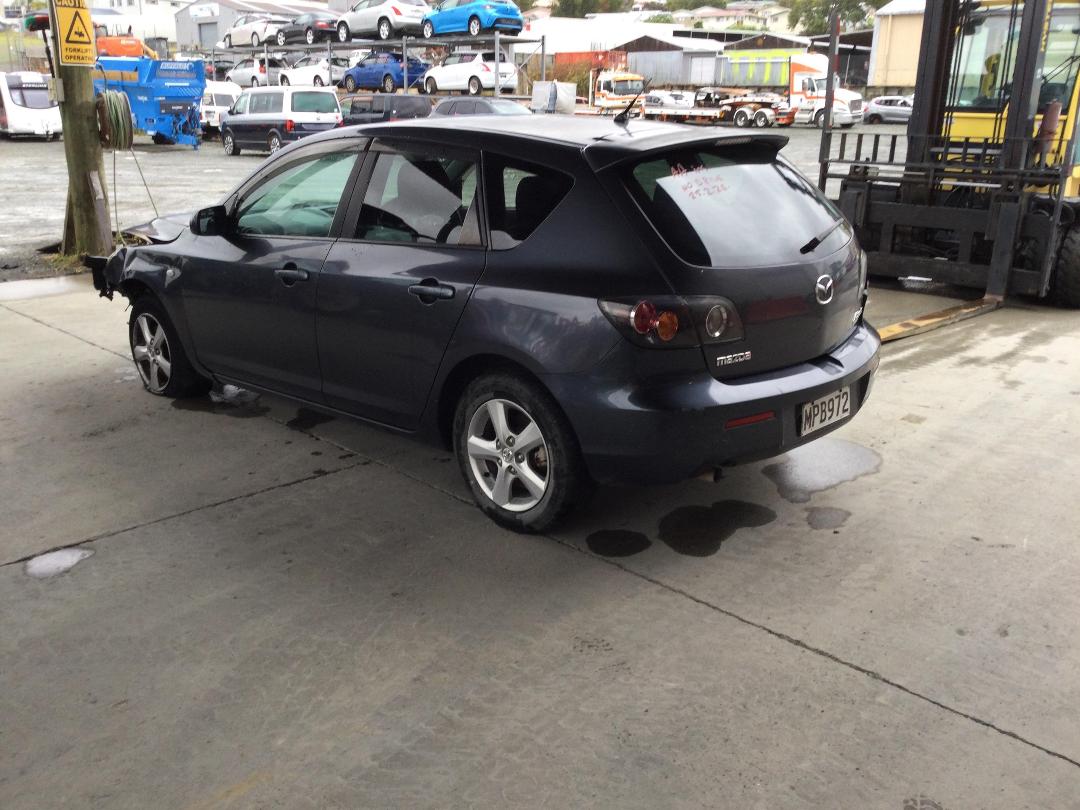 Photo '9' of Mazda Axela