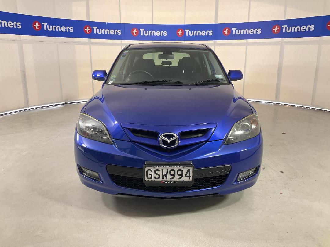 Photo '2' of Mazda Axela Photo '2' of Mazda Axela