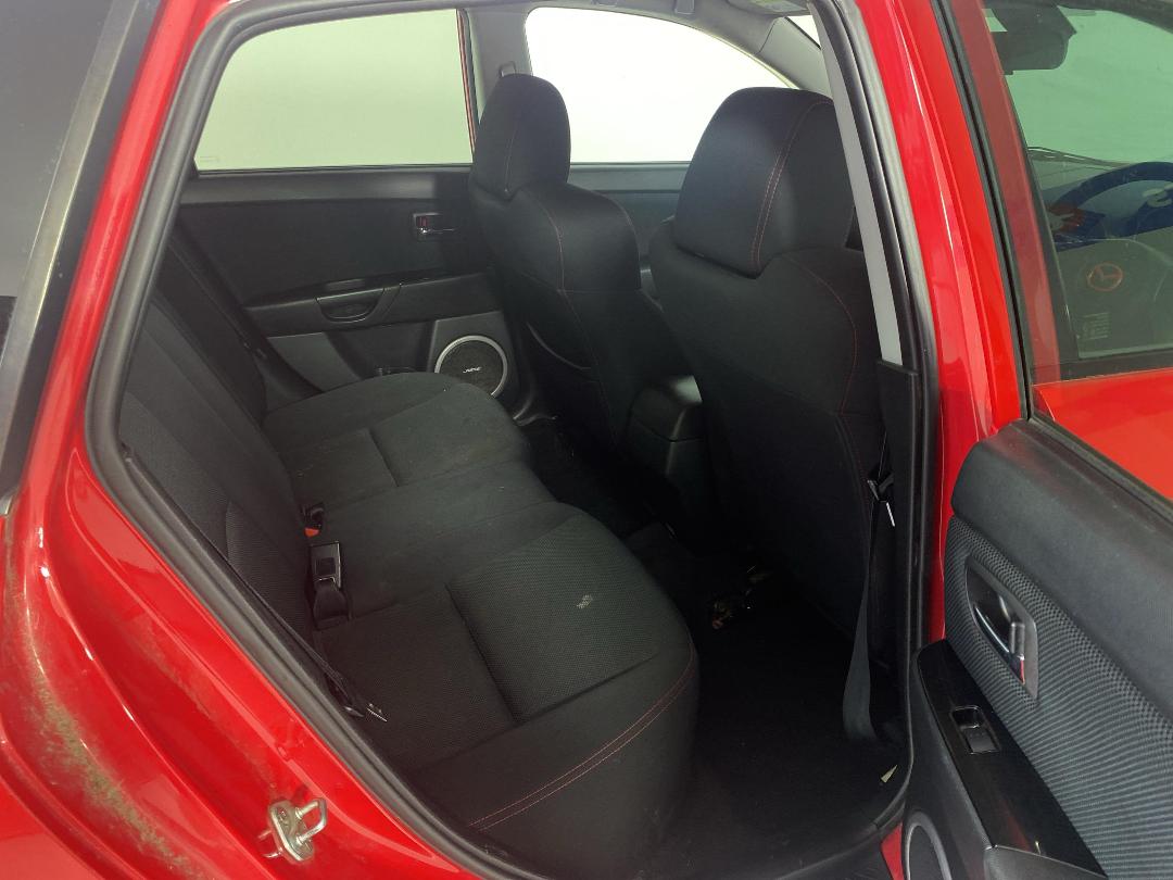 Photo '20' of Mazda Axela