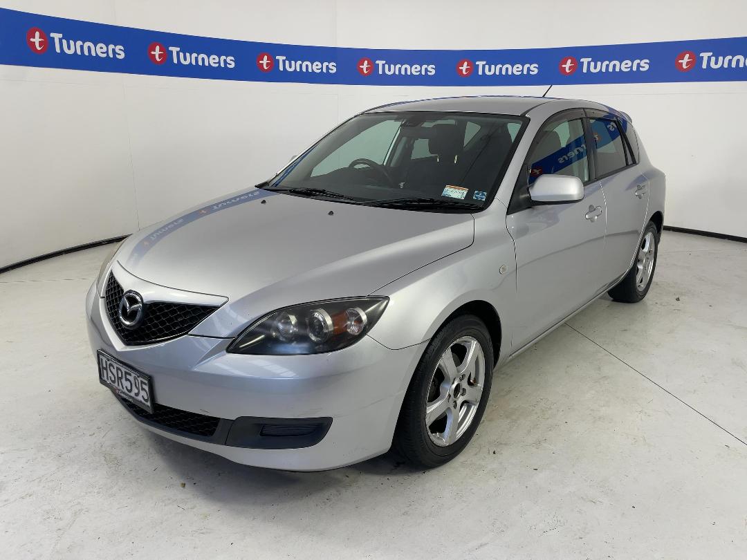 Photo '4' of Mazda Axela