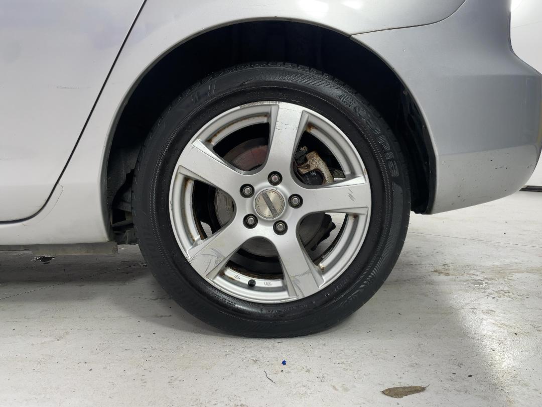 Photo '11' of Mazda Axela