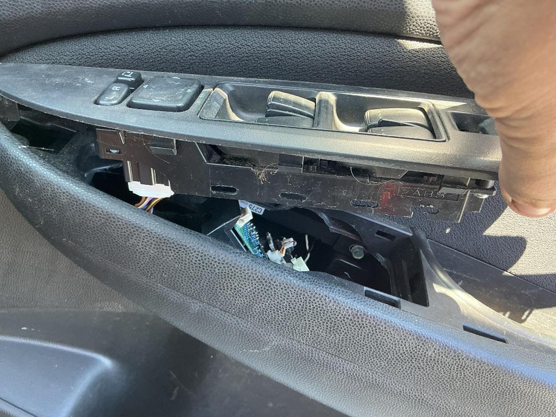 Photo '40' of Mazda Biante