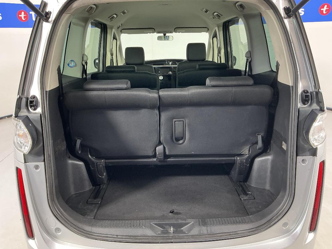 Photo '14' of Mazda Biante