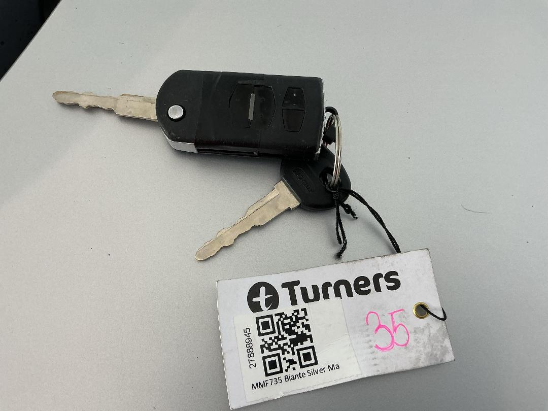 Photo '21' of Mazda Biante