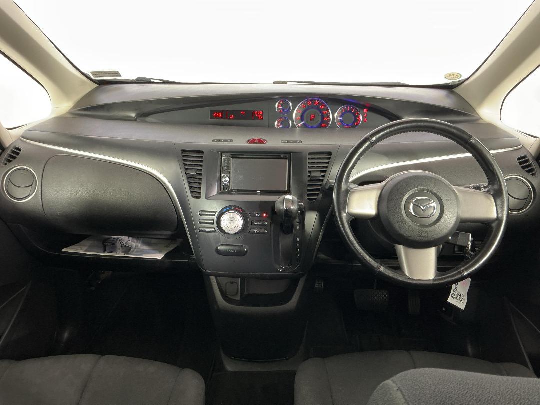 Photo '17' of Mazda Biante