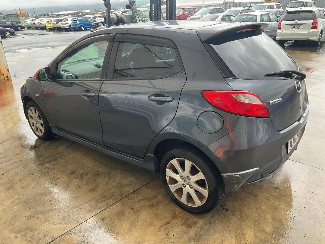 Photo '4' of Mazda Demio Sport Photo '4' of Mazda Demio Sport