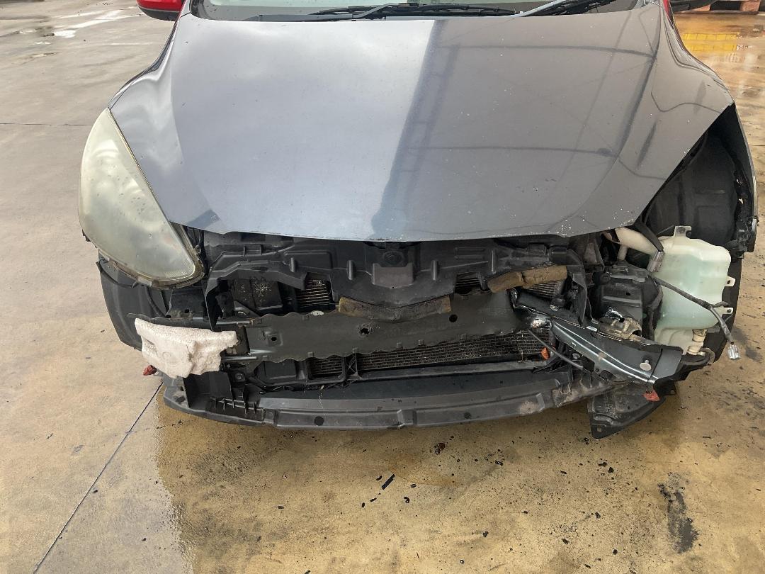 Photo '16' of Mazda Demio Sport Photo '16' of Mazda Demio Sport