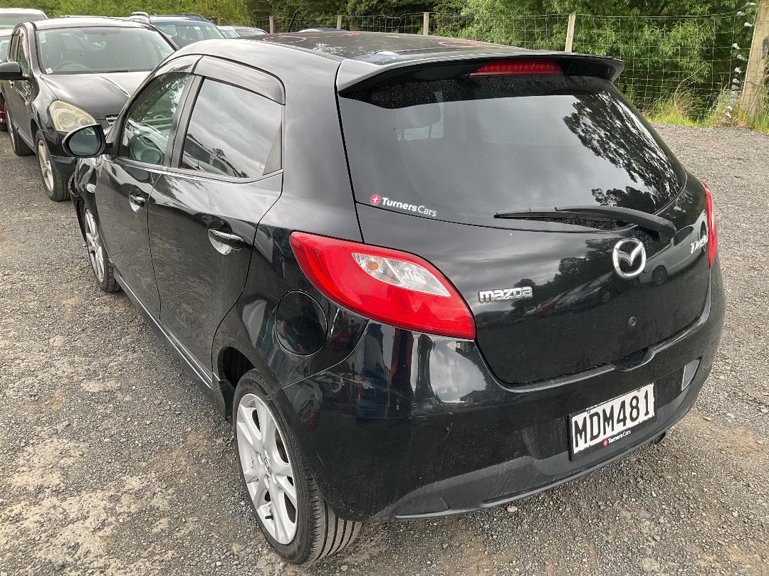 Photo '3' of Mazda Demio