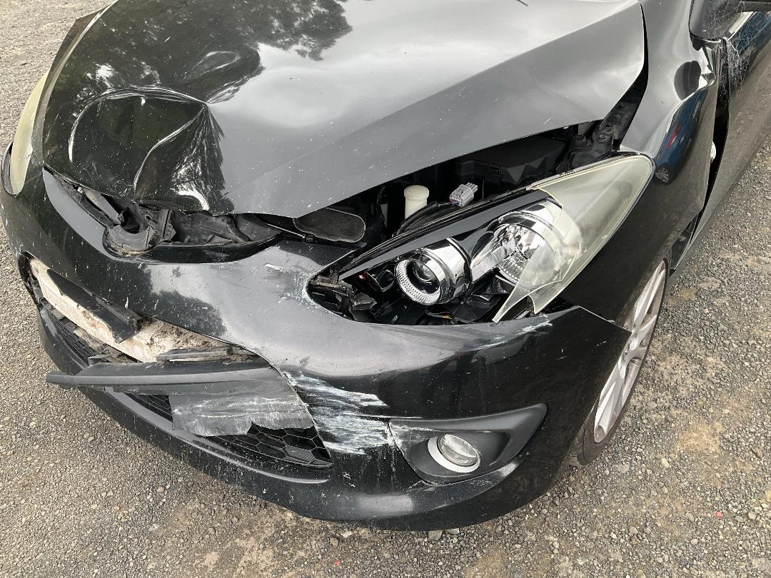 Photo '5' of Mazda Demio