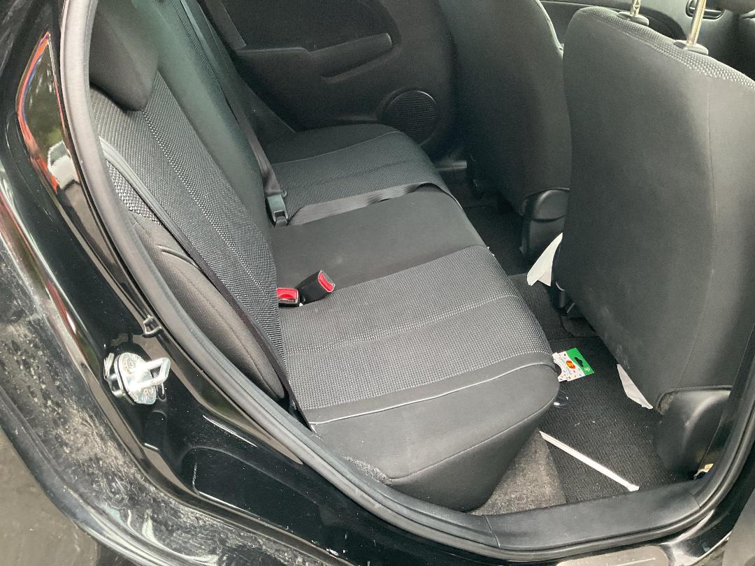 Photo '12' of Mazda Demio