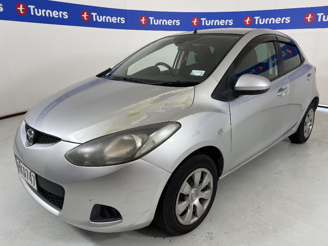 Photo '3' of Mazda Demio Photo '3' of Mazda Demio