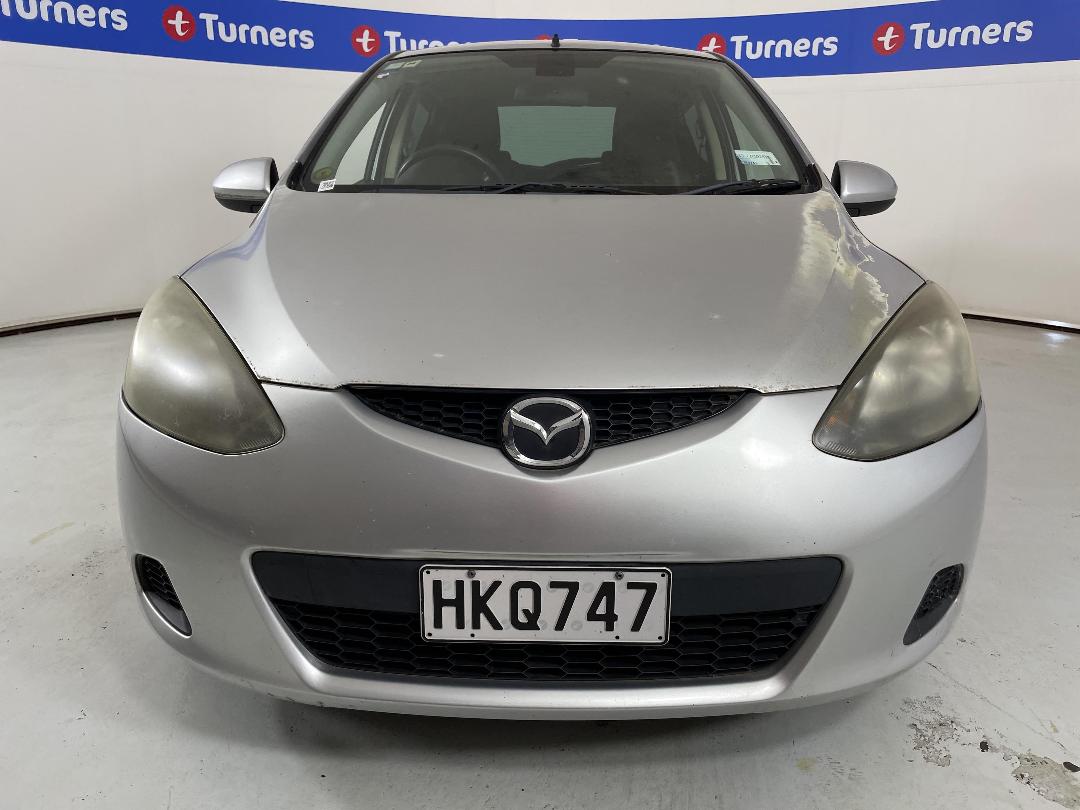 Photo '2' of Mazda Demio Photo '2' of Mazda Demio