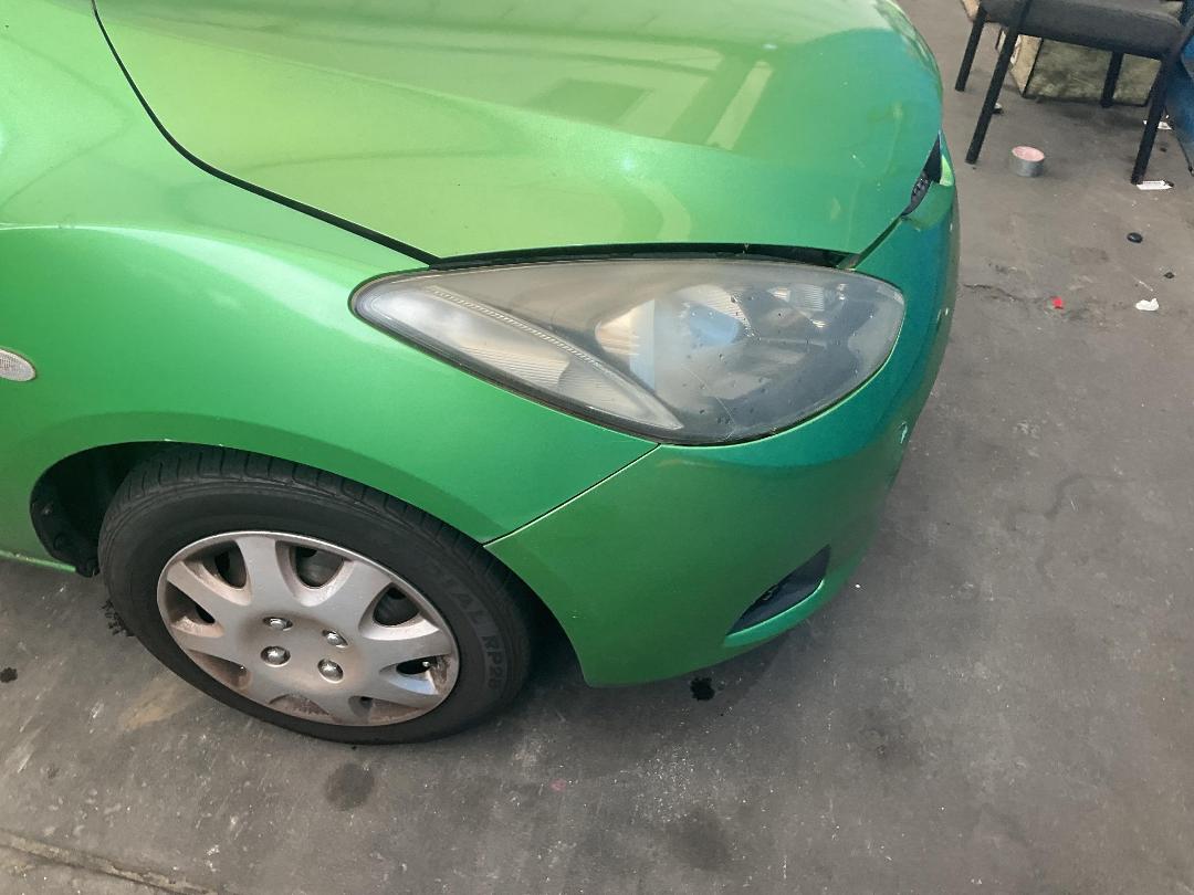 Photo '4' of Mazda Demio