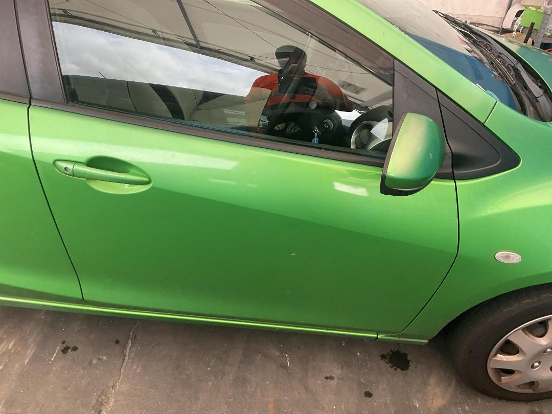 Photo '3' of Mazda Demio