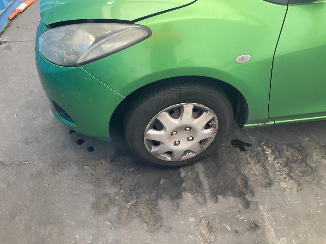 Photo '7' of Mazda Demio