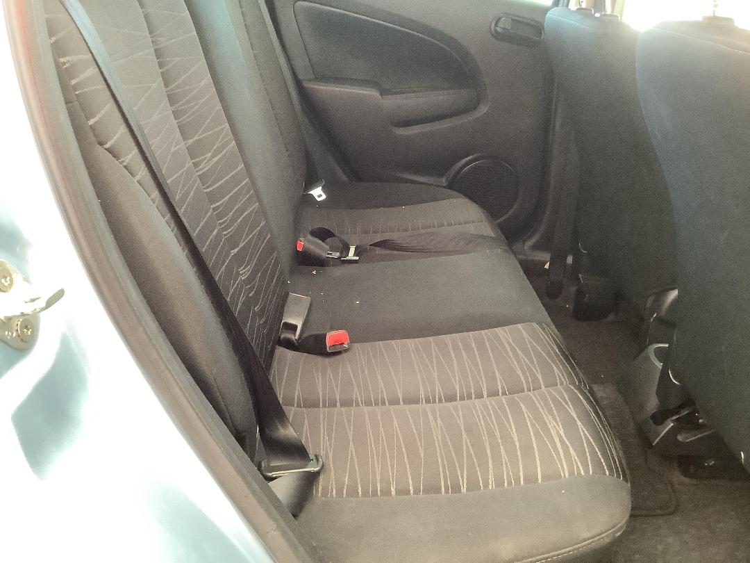 Photo '7' of Mazda Demio Photo '7' of Mazda Demio