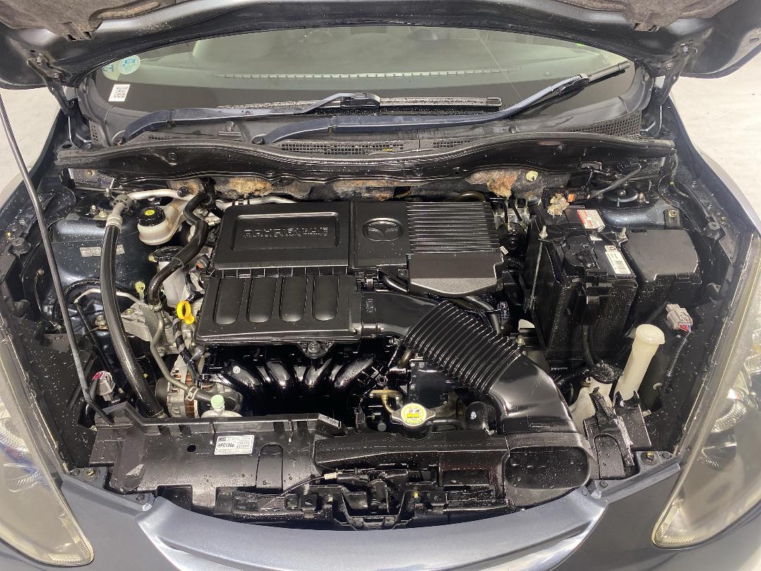 Photo '13' of Mazda Demio