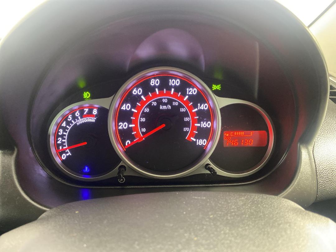 Photo '21' of Mazda Demio