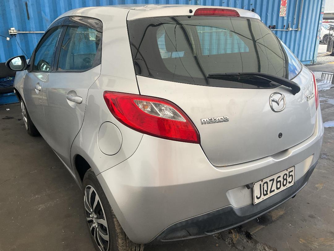 Photo '3' of Mazda Demio