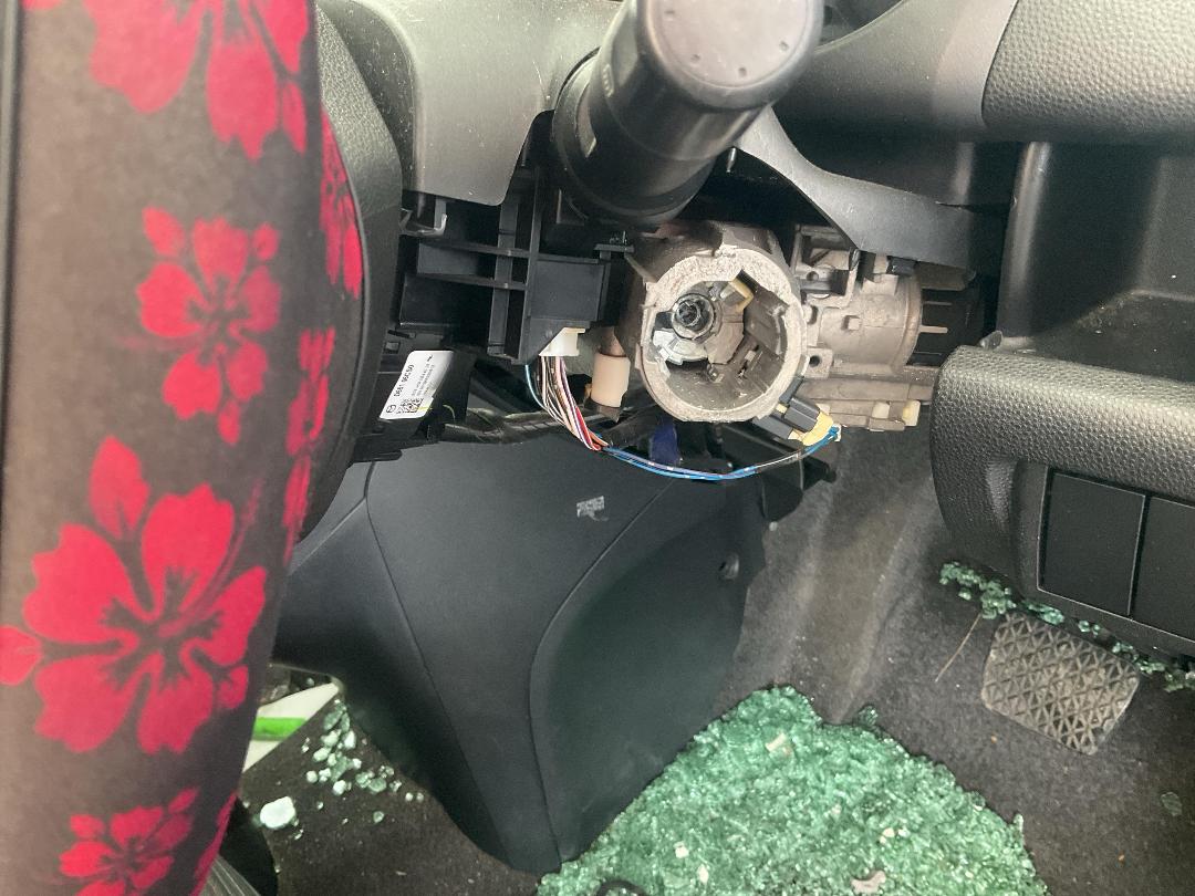 Photo '11' of Mazda Demio