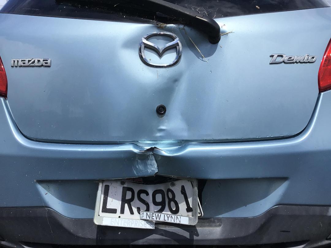 Photo '9' of Mazda Demio Photo '9' of Mazda Demio