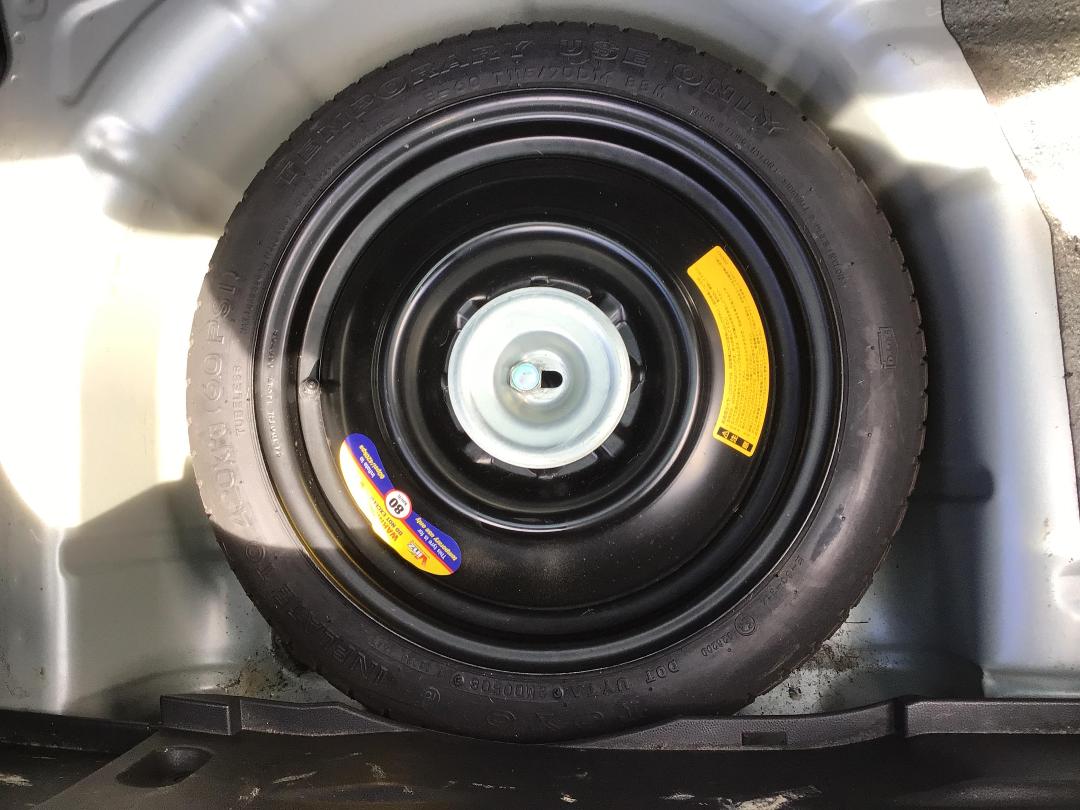 Photo '16' of Mazda Demio Photo '16' of Mazda Demio