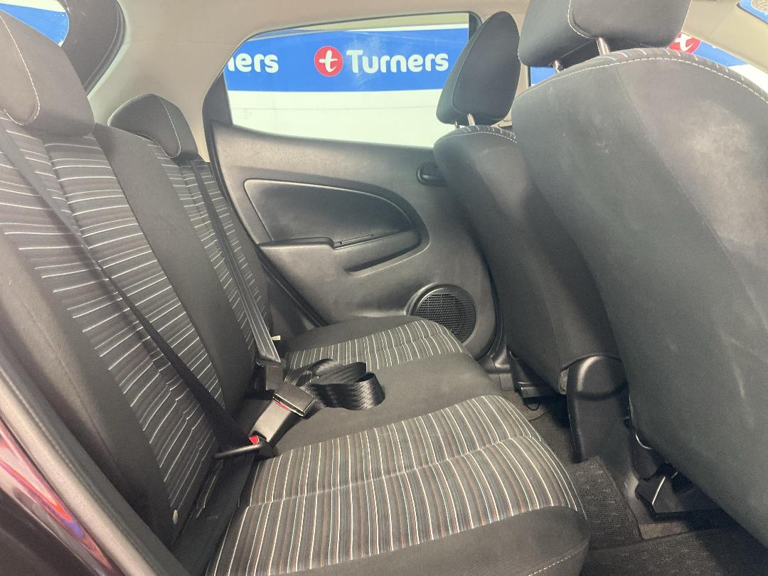 Photo '20' of Mazda Demio