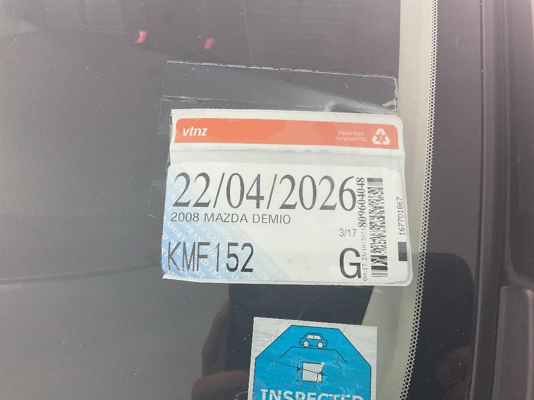 Photo '25' of Mazda Demio