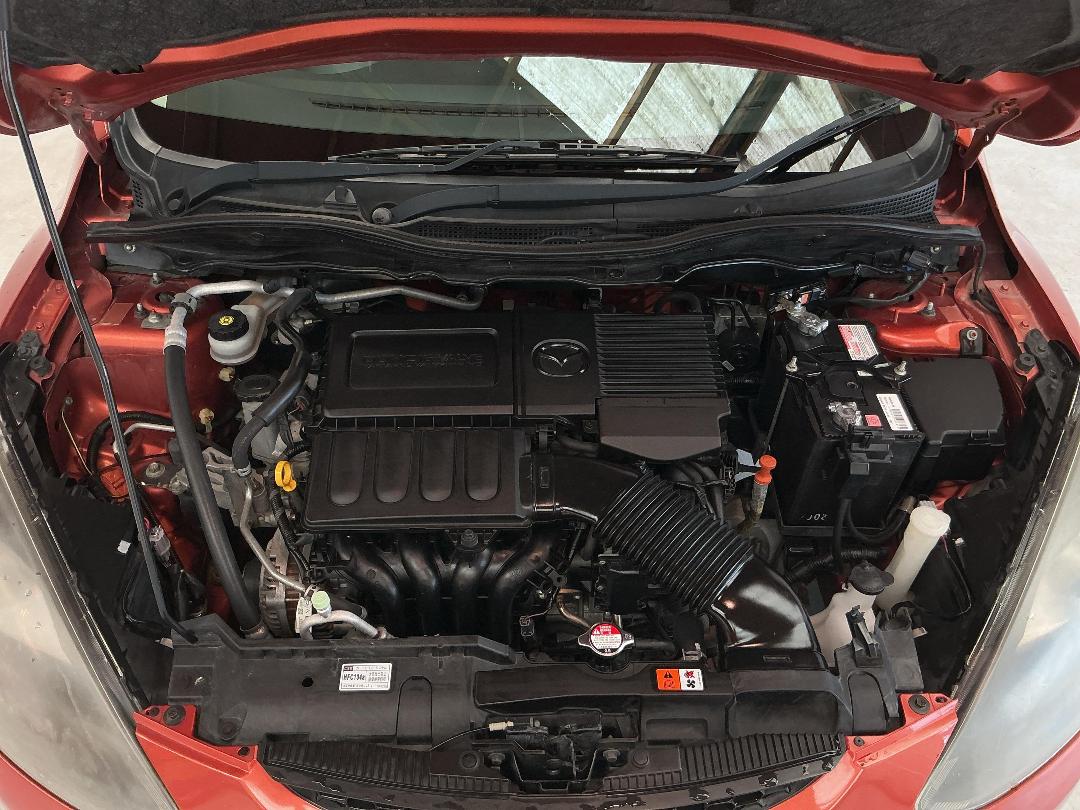 Photo '13' of Mazda Demio Photo '13' of Mazda Demio