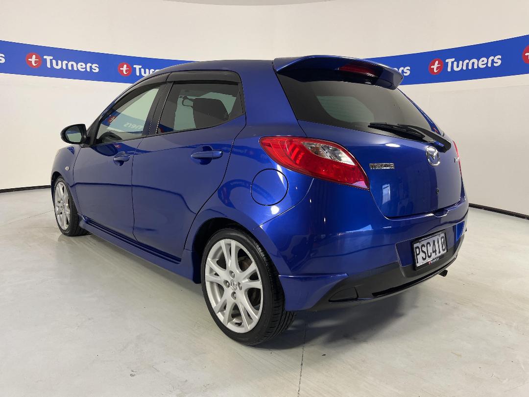 Photo '5' of Mazda Demio Photo '5' of Mazda Demio