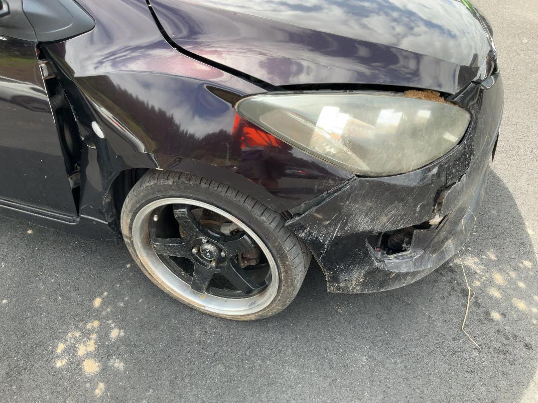 Photo '13' of Mazda Demio