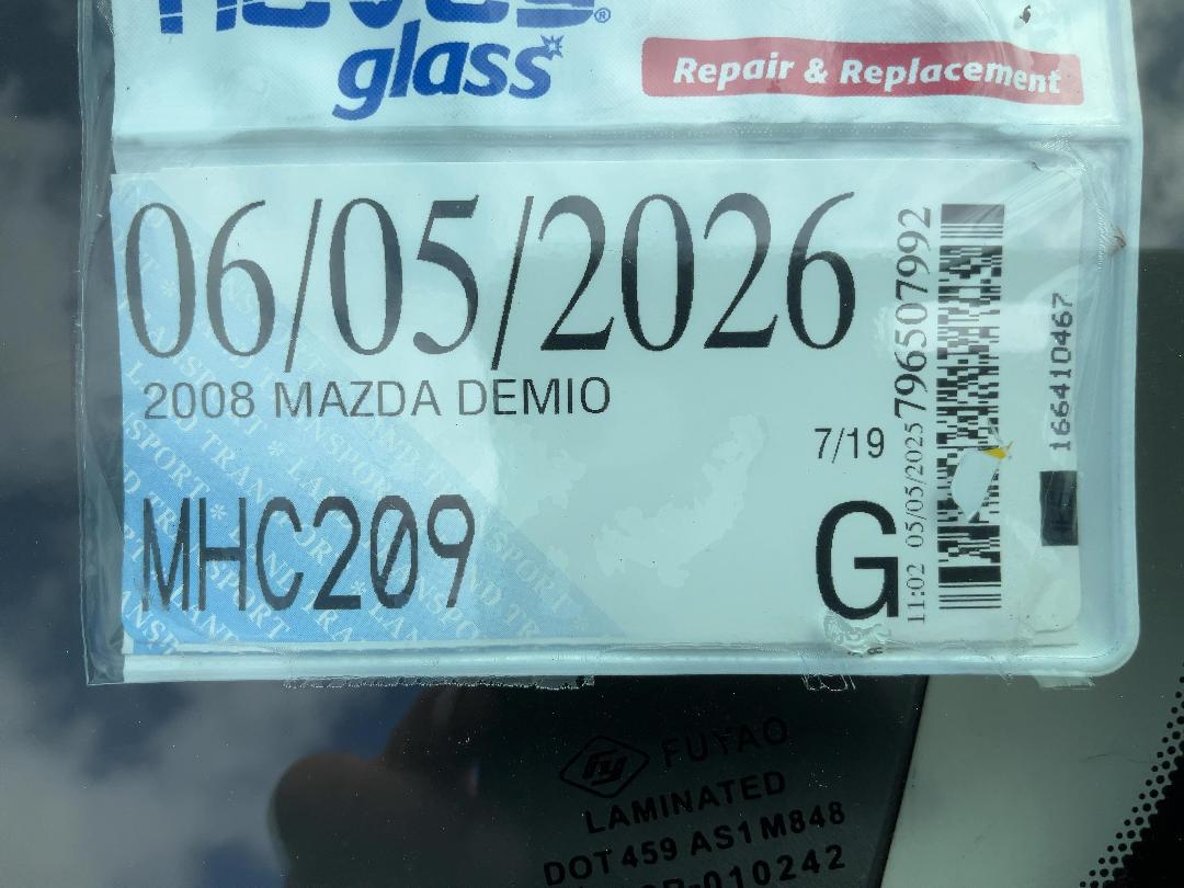 Photo '23' of Mazda Demio