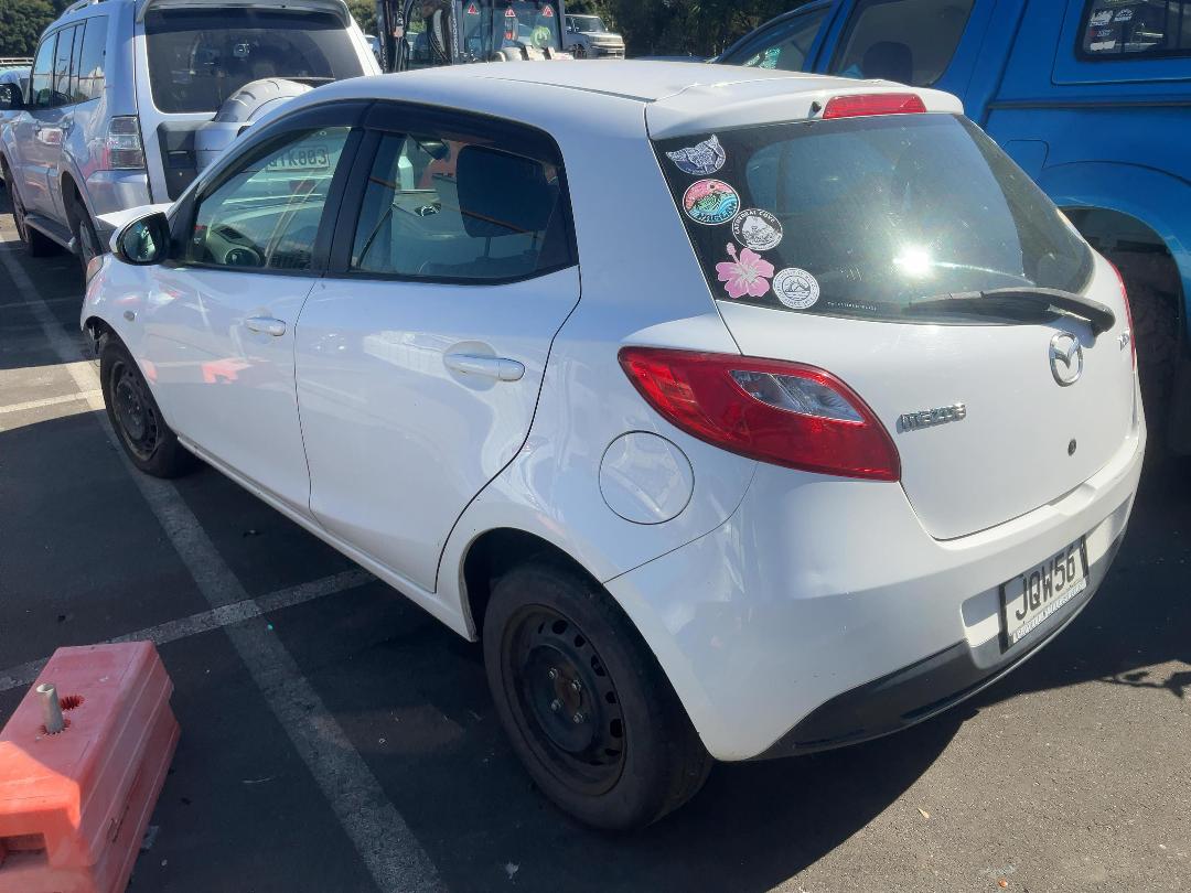 Photo '3' of Mazda Demio