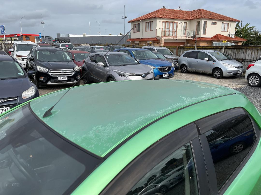 Photo '21' of Mazda Demio