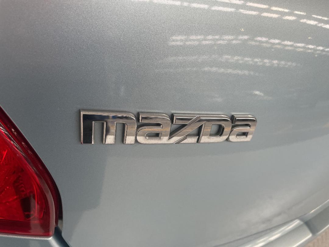 Photo '31' of Mazda Demio