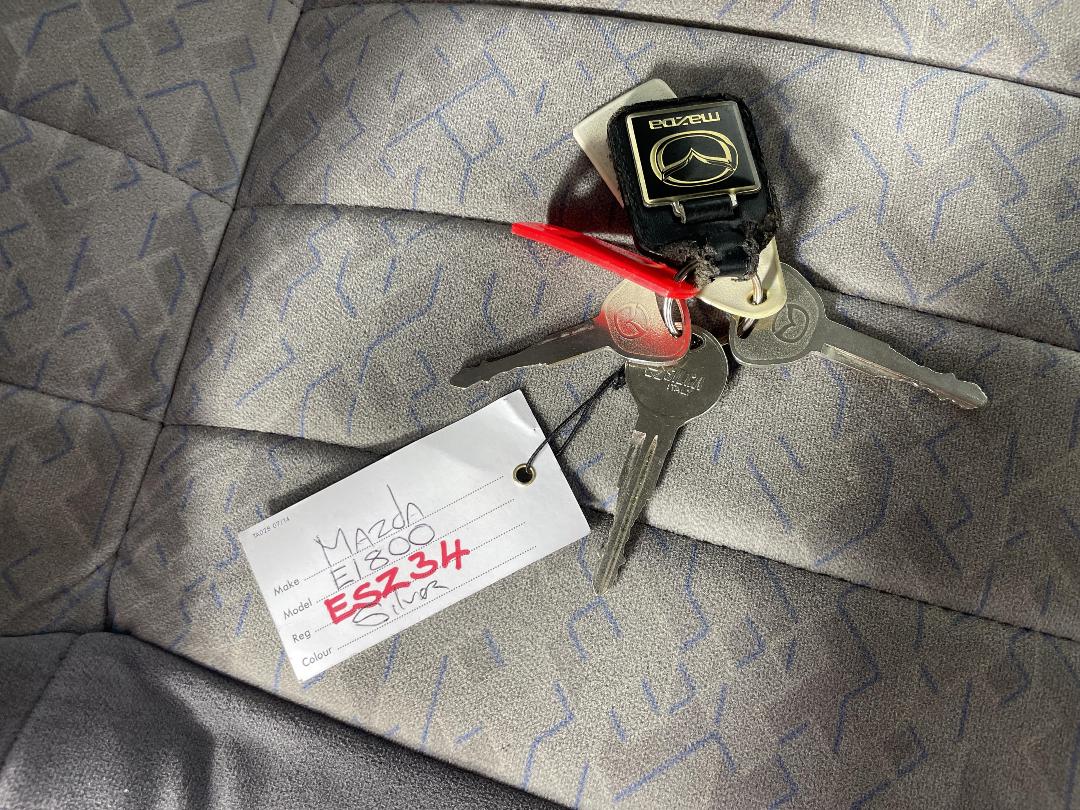 Photo '19' of Mazda E1800 SWB EGI Photo '19' of Mazda E1800 SWB EGI