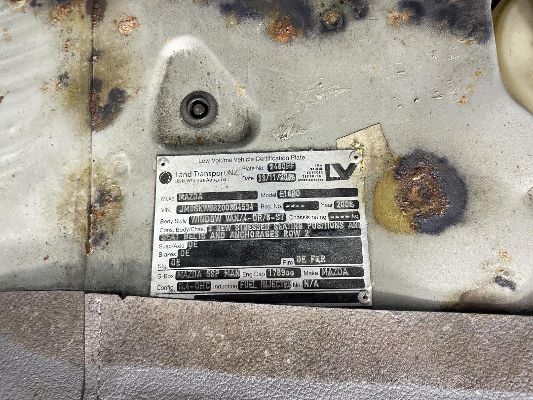 Photo '20' of Mazda E1800 SWB EGI Photo '20' of Mazda E1800 SWB EGI