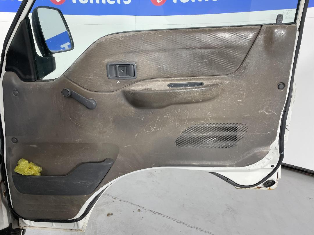 Photo '15' of Mazda E1800