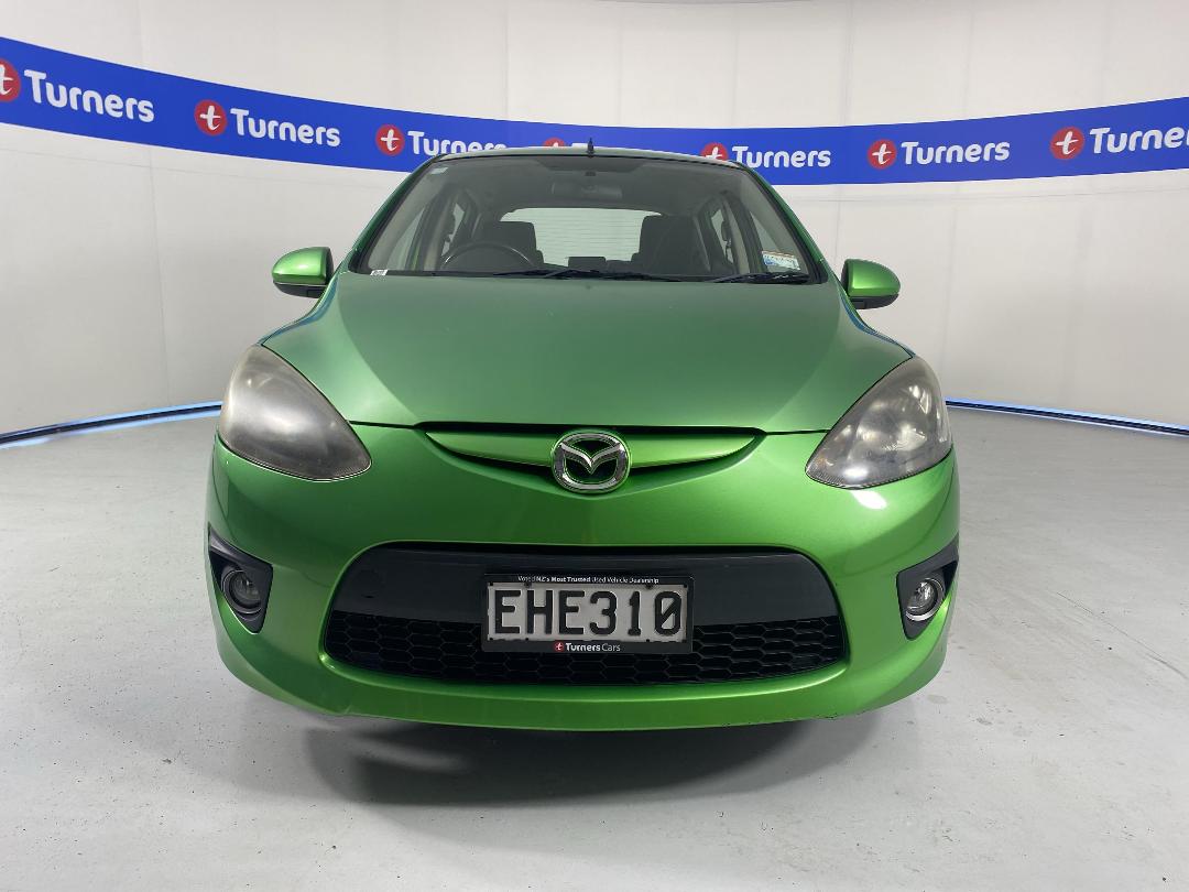 Photo '2' of Mazda Mazda2 Photo '2' of Mazda Mazda2